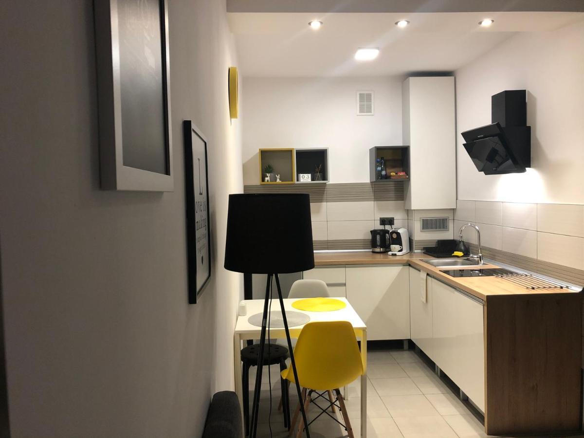 Apartament Szczesliwa 13 - Plac Ratuszowy Jelenia Góra Esterno foto