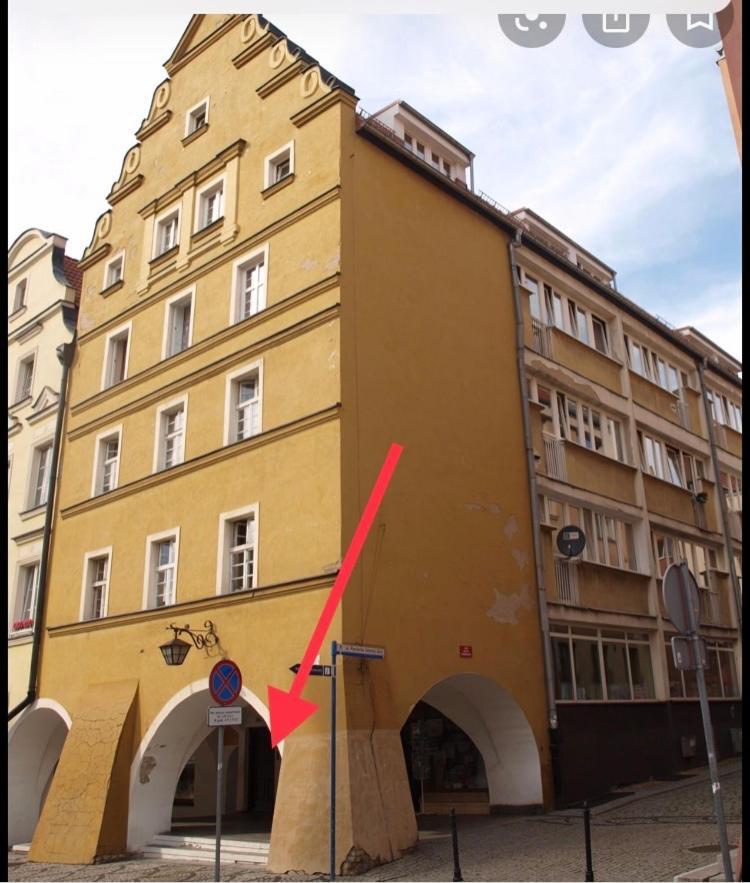 Apartament Szczesliwa 13 - Plac Ratuszowy Jelenia Góra Esterno foto