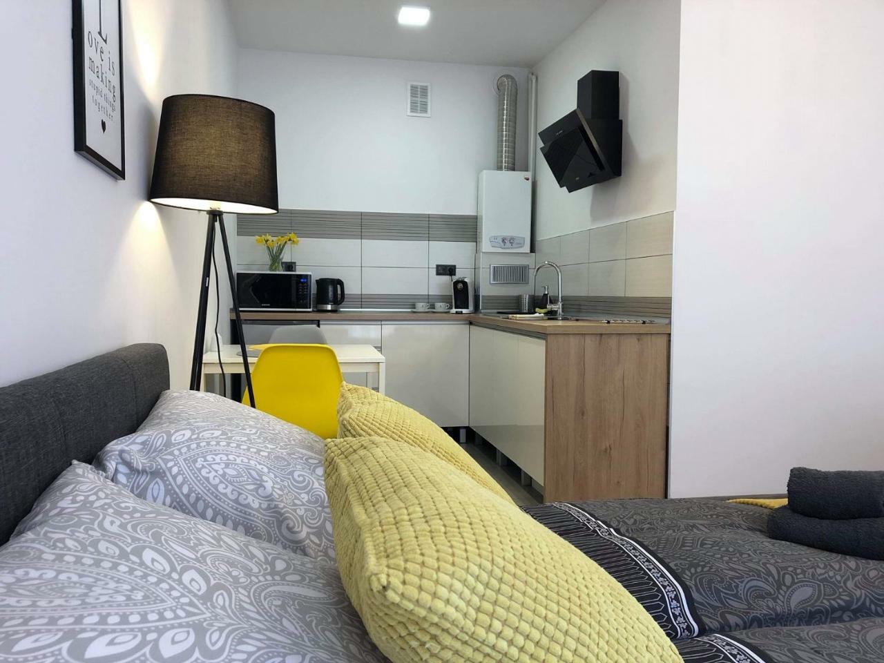 Apartament Szczesliwa 13 - Plac Ratuszowy Jelenia Góra Esterno foto