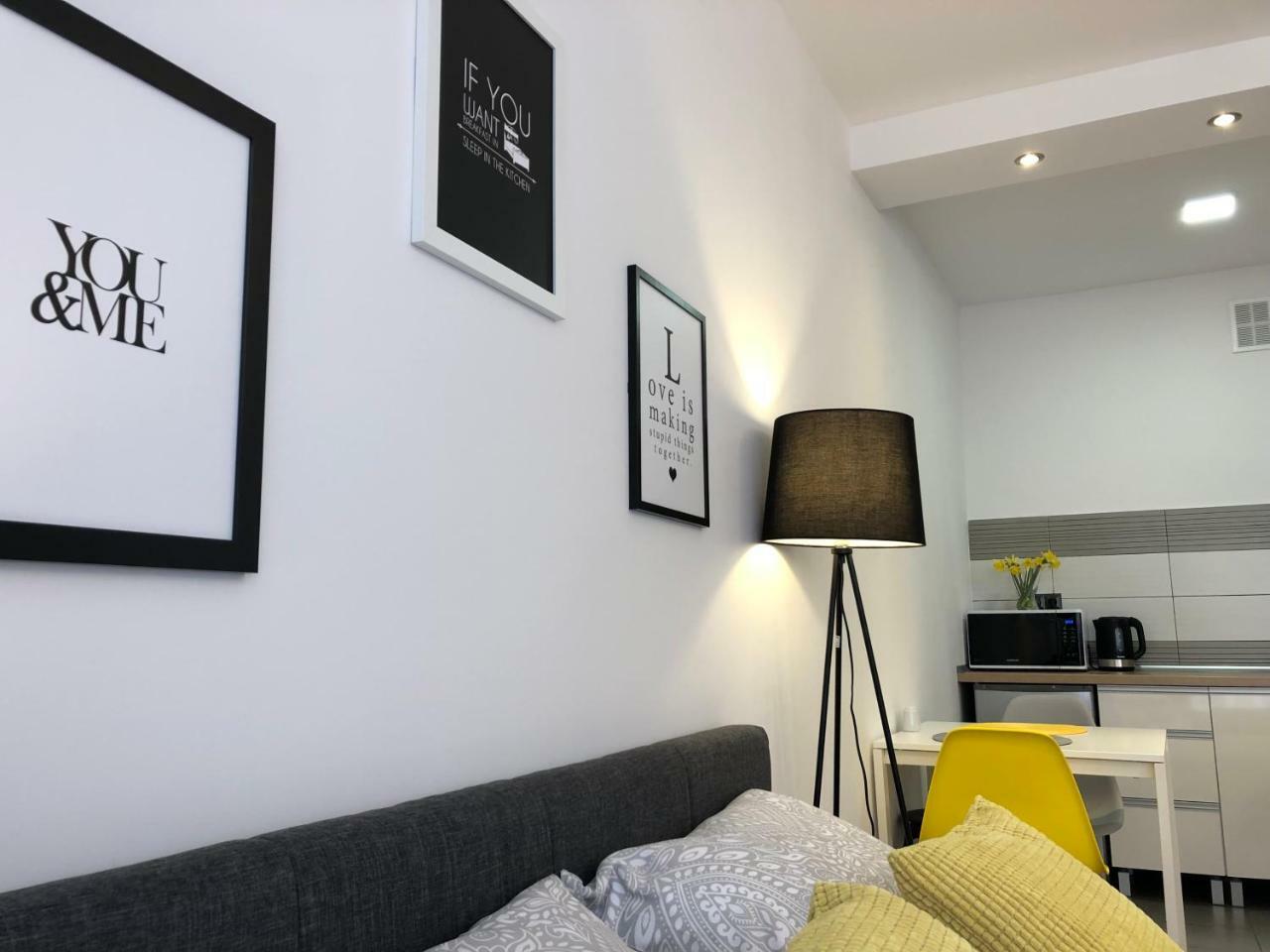 Apartament Szczesliwa 13 - Plac Ratuszowy Jelenia Góra Esterno foto