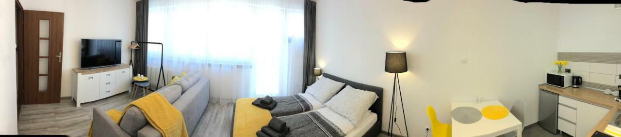 Apartament Szczesliwa 13 - Plac Ratuszowy Jelenia Góra Esterno foto
